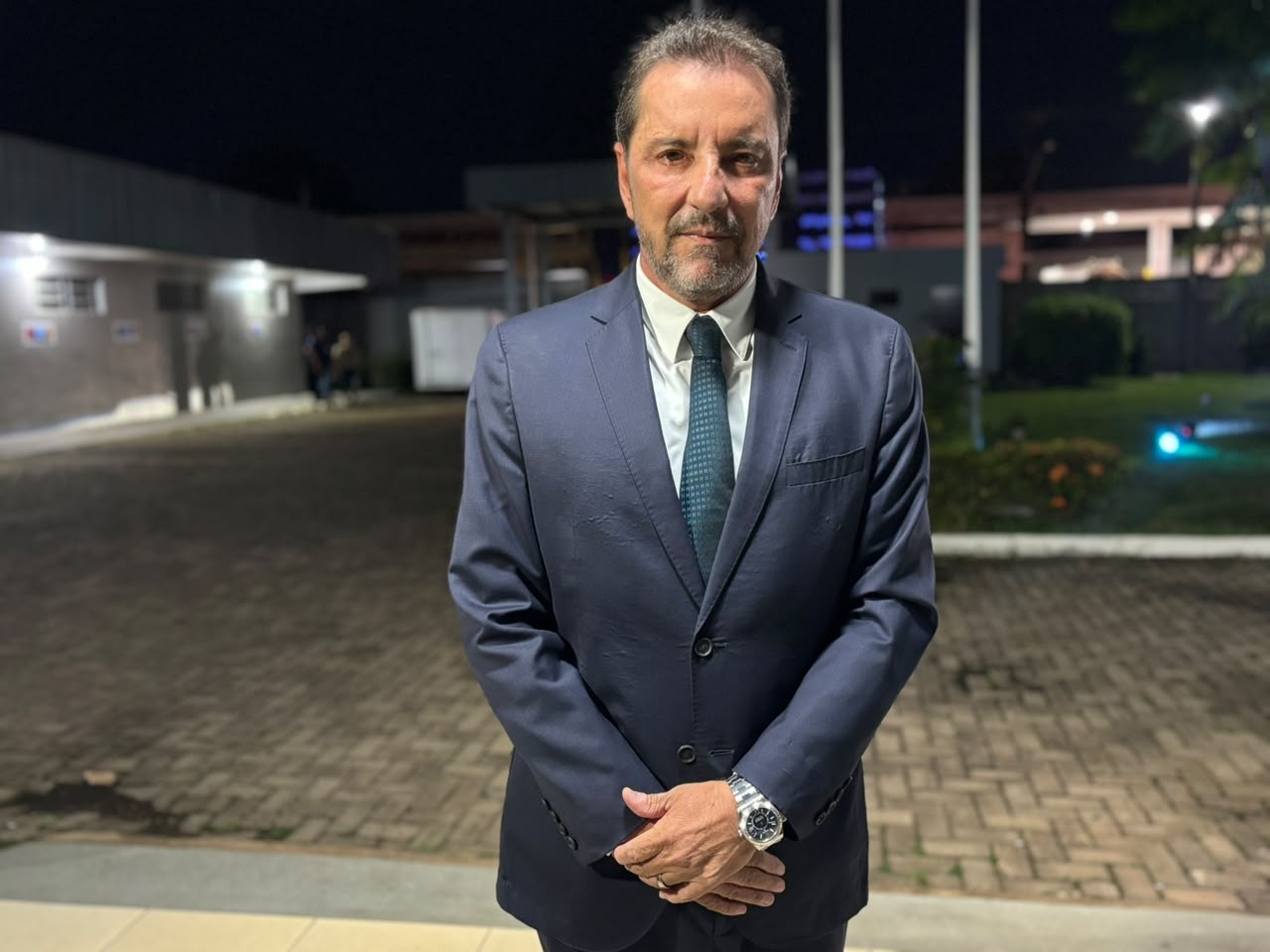 Qual é o número de Hildon Chaves (União) para o governo de Rondônia?
