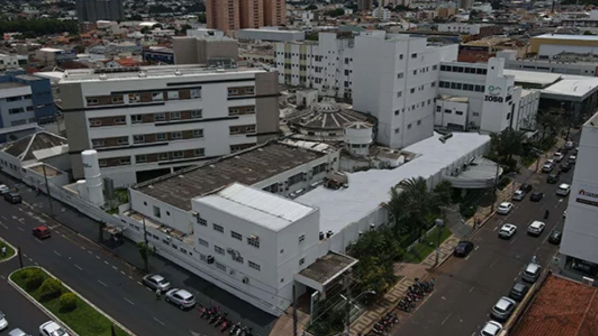 Incêndio atinge hospital particular de Uberlândia