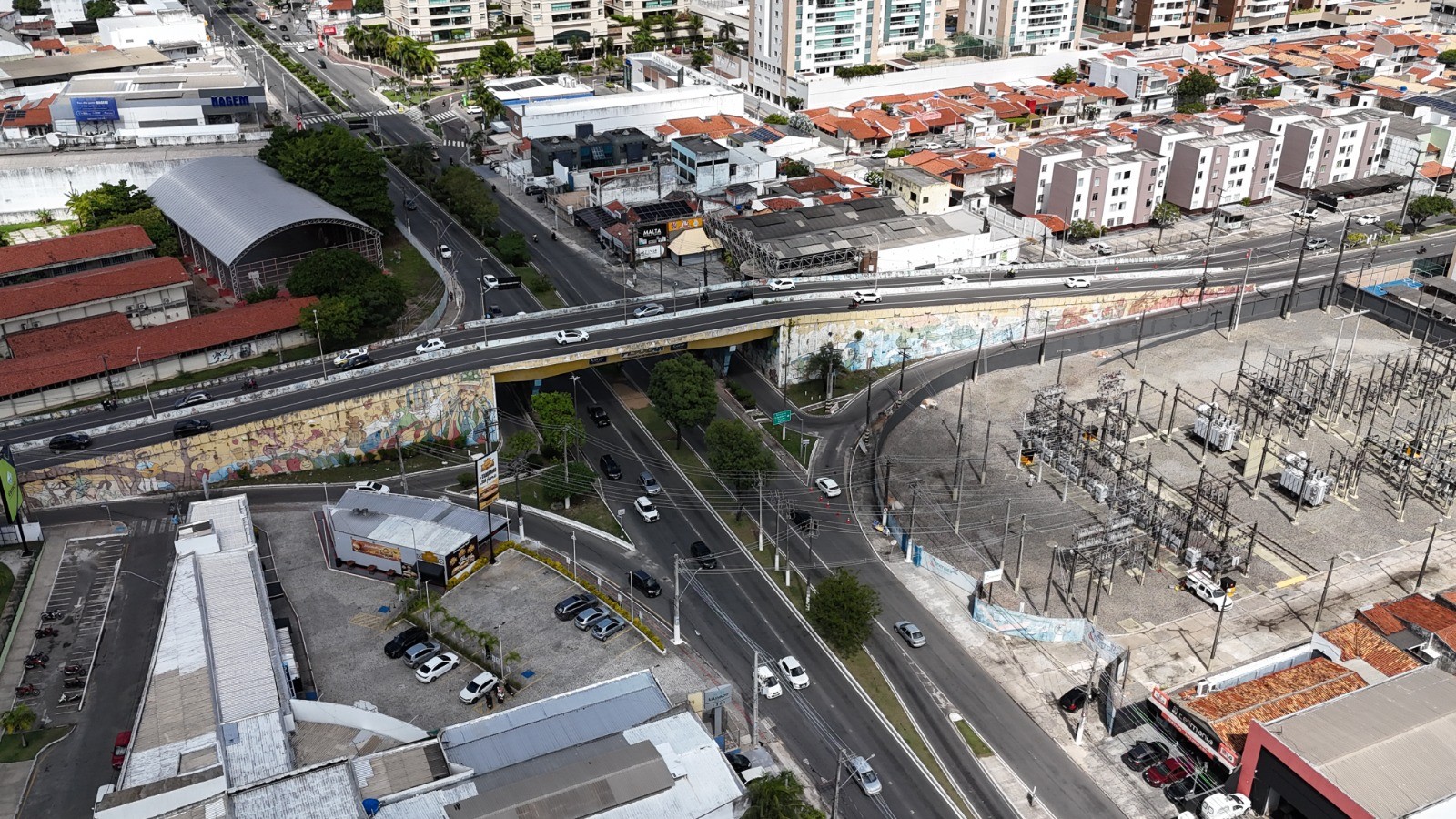 Interdição no viaduto da Avenida Francisco Porto altera trânsito em Aracaju nesta quinta-feira 