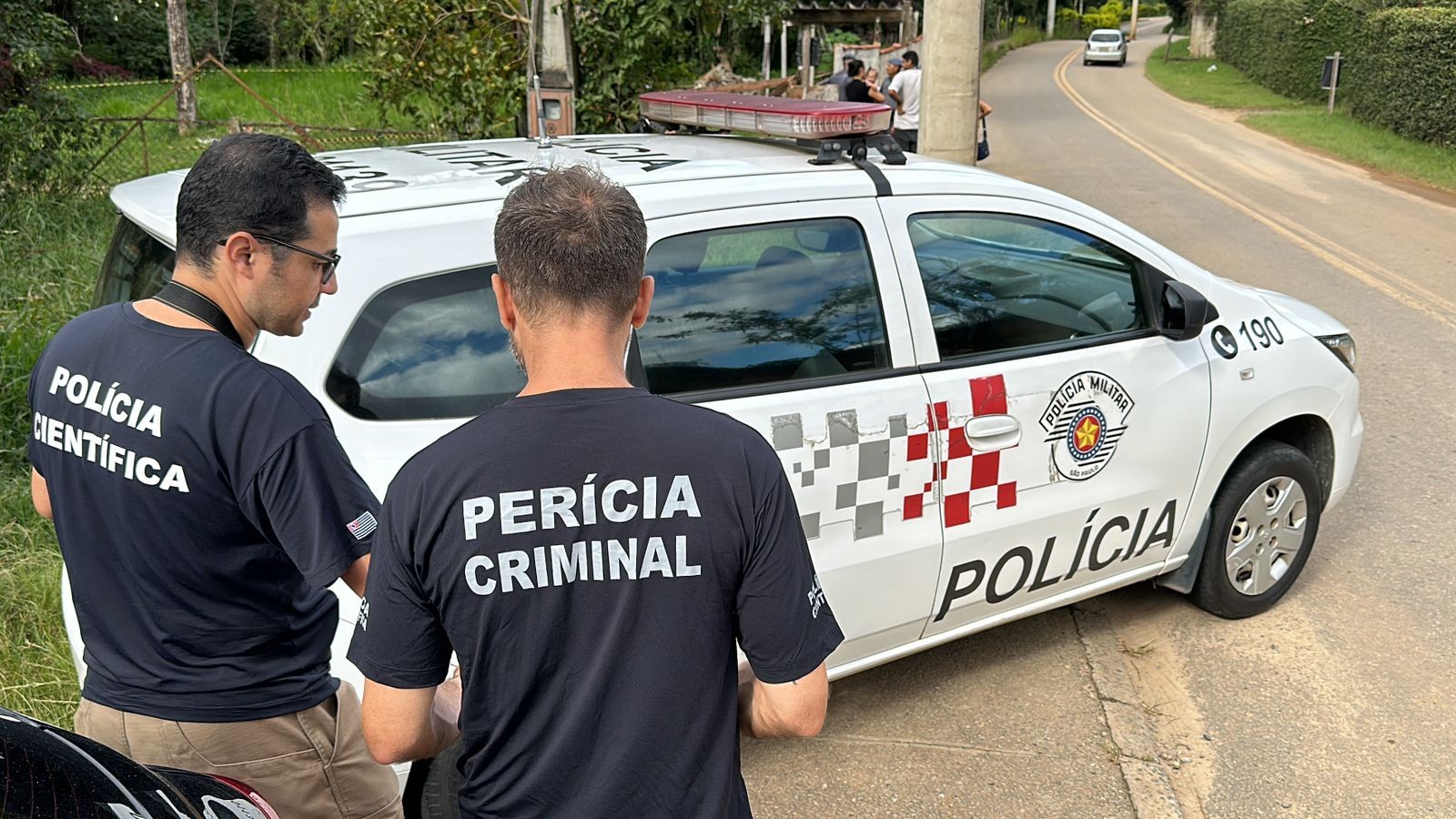 Mulher é morta a facadas pelo companheiro na zona norte de São José dos Campos, SP