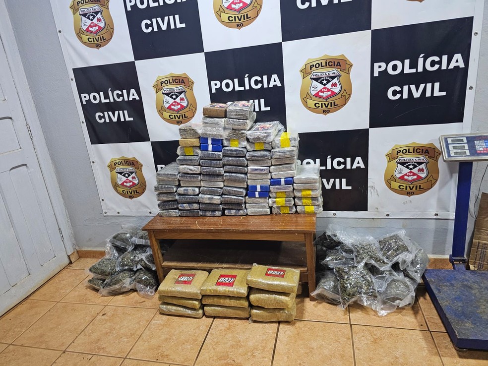 Drogas apreendidas em Guajará-Mirim (RO) — Foto: Polícia Civil
