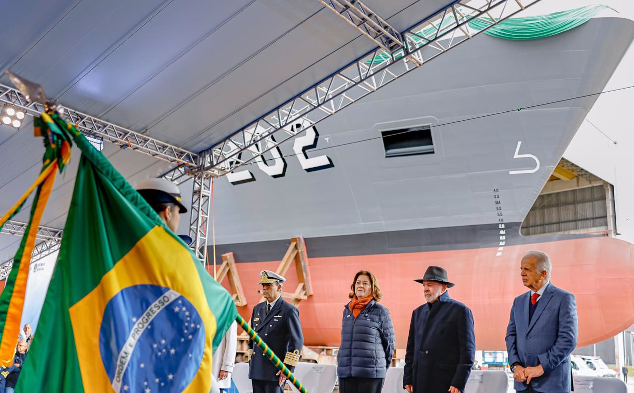 Lula dice que está
