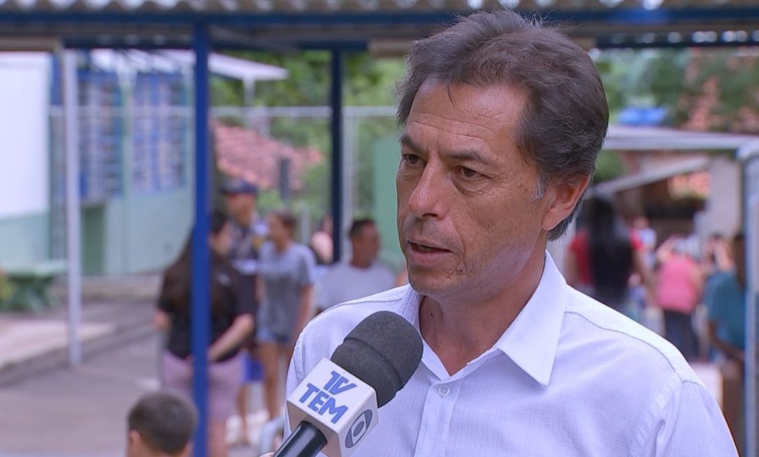 Justiça condena ex-prefeito de Bofete por contratação sem licitação na saúde
