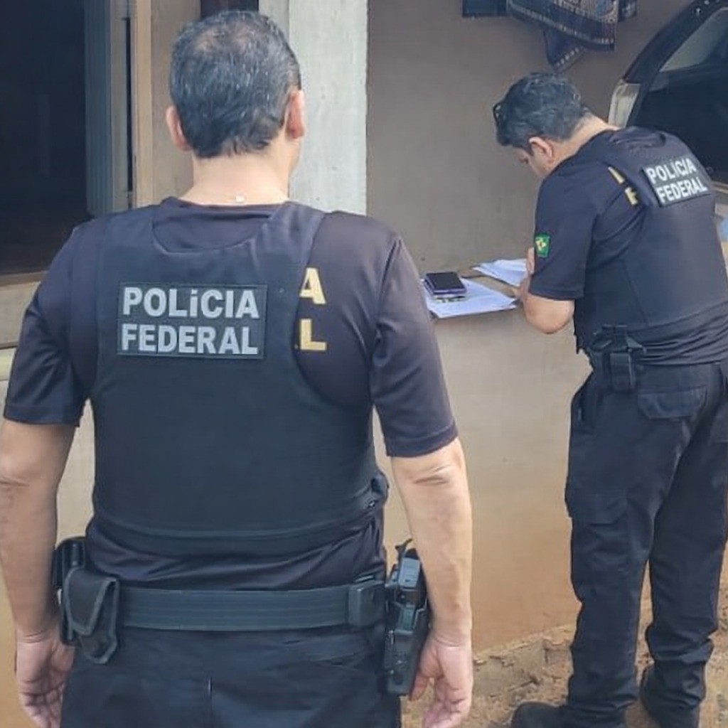 
PF deflagra operação contra moeda falsa e cumpre mandado em Cristália