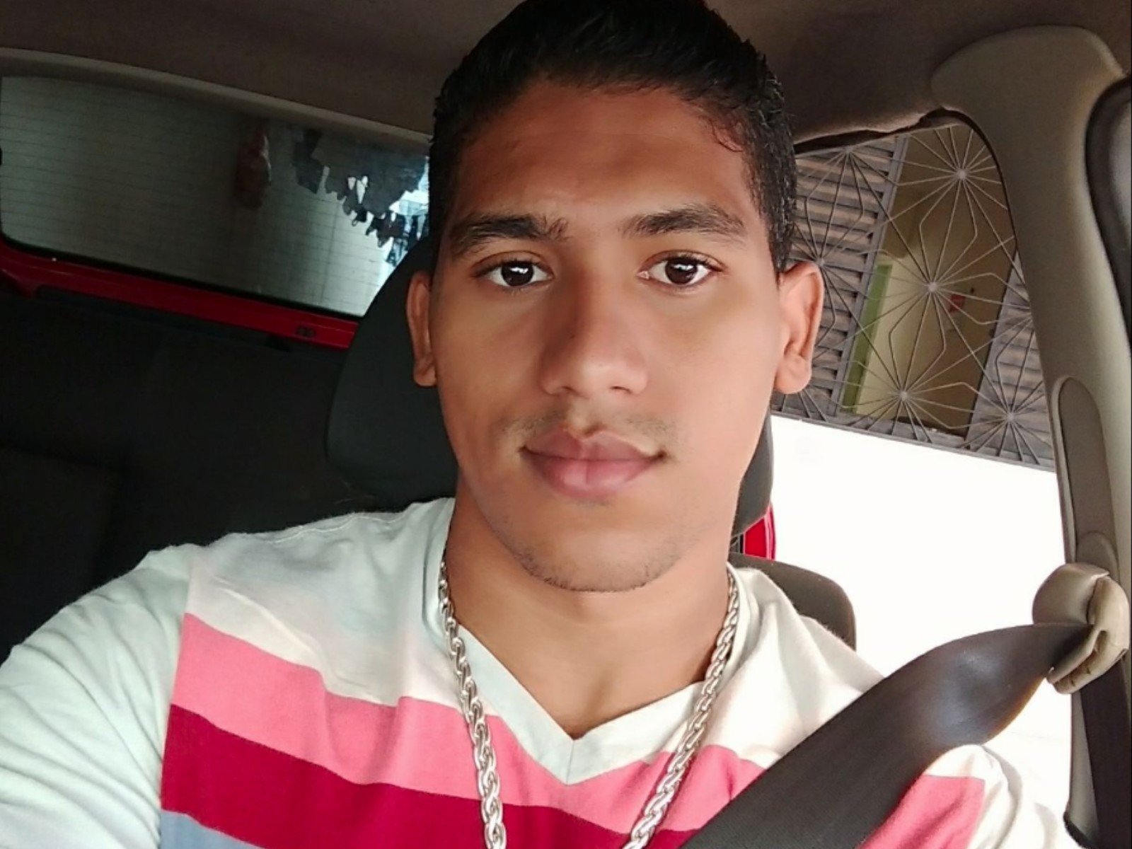 Homens encapuzados se passam por policiais e executam foragido da Justiça no interior do Acre