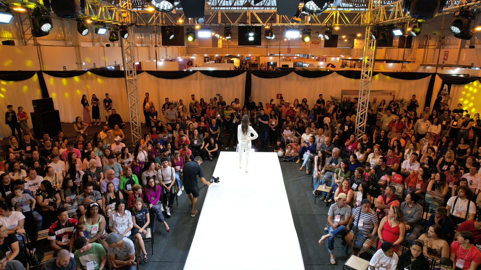 Evento do polo de moda íntima de Juruaia