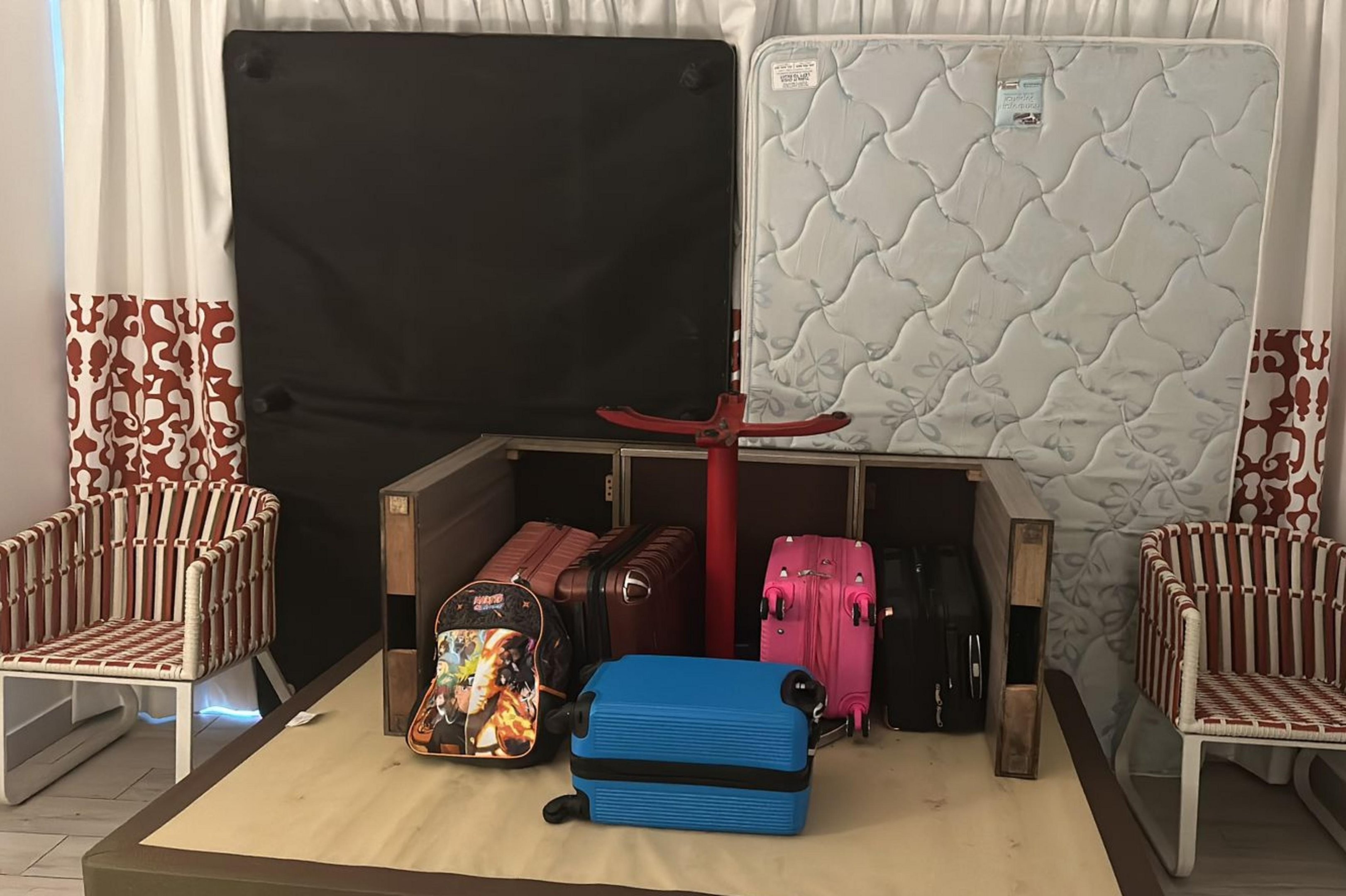 Brasileiro que não consegue deixar Jamaica após furacão relata falta d' água e incerteza sobre retorno