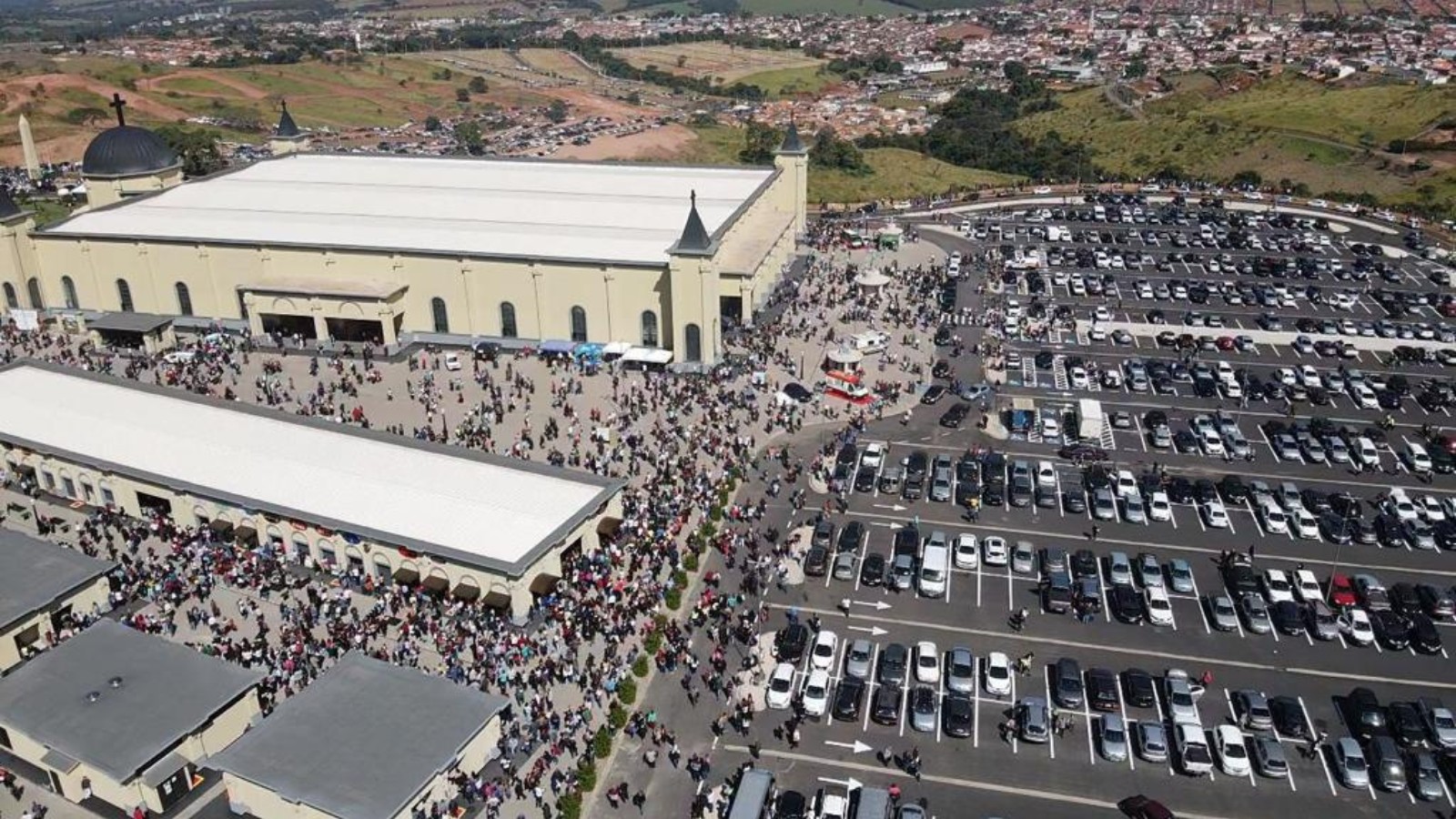 Santuário deve receber cerca de 50 mil pessoas durante celebrações à Santa Rita de Cássia, em MG