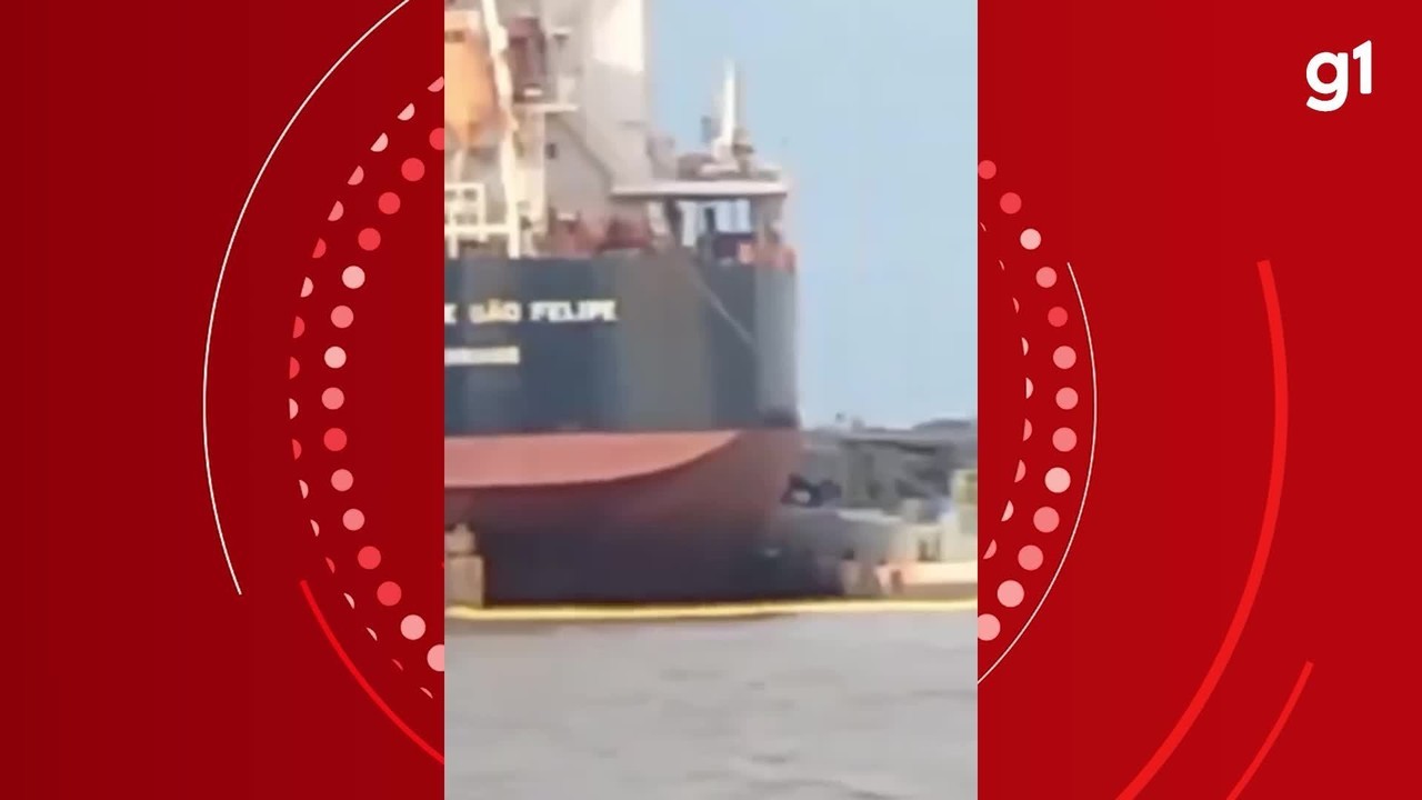 Comunidade de Outeiro, ilha de Belém, flagra despejo de óleo em rio