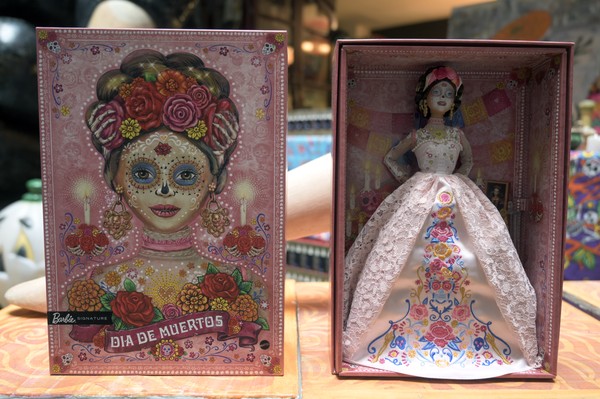 Day of the dead barbie outlet 2019 walmart
