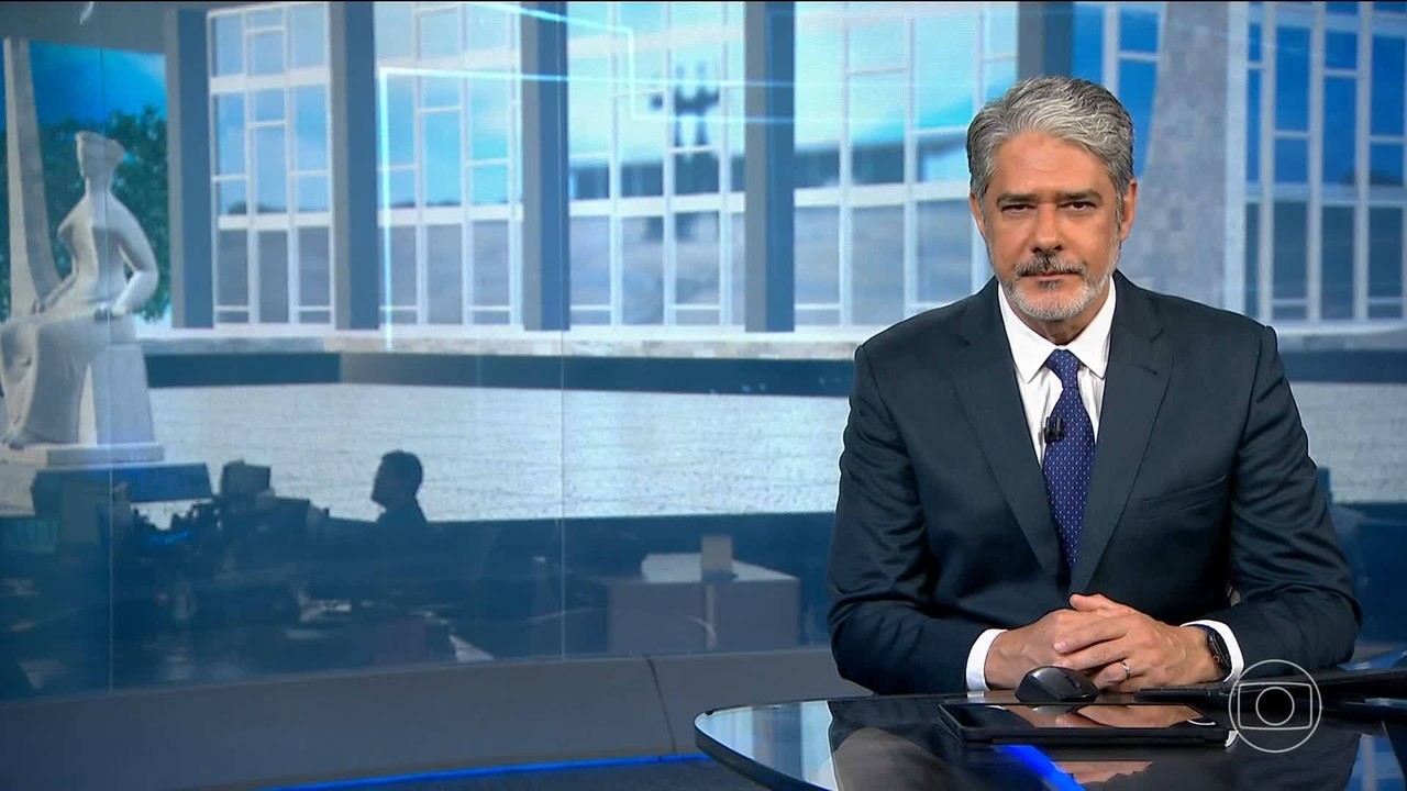 Zanin agenda sessões extras para o julgamento do núcleo crucial da trama golpista, que inclui Bolsonaro e 7 aliados