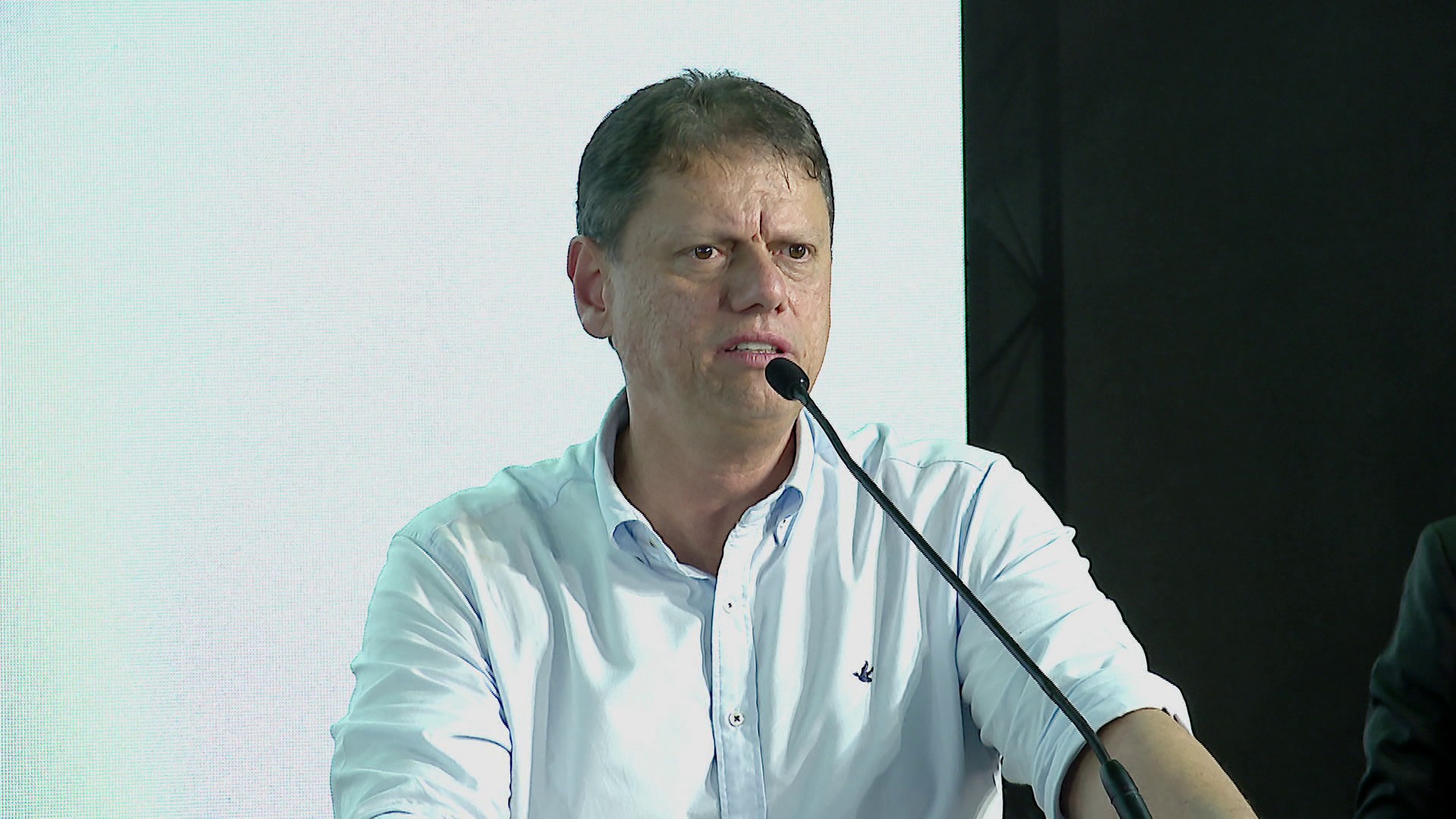 Tarcísio critica subsídio federal exclusivo a produtores de cana do Nordeste: ‘Não faz o menor sentido’