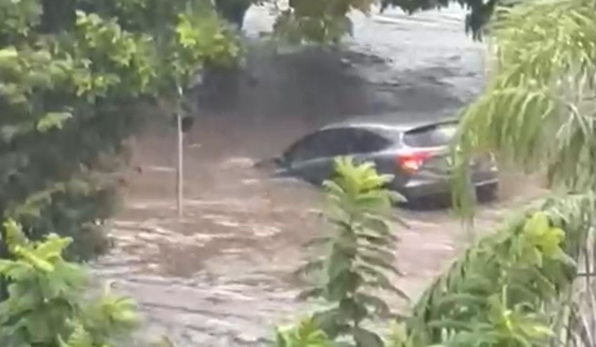 Chuva em Piracicaba: carro é 'engolido' e ruas ficam tomadas por água