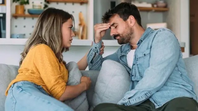 'Acho que você é um vampiro emocional': 5 dicas para lidar com relacionamentos exaustivos