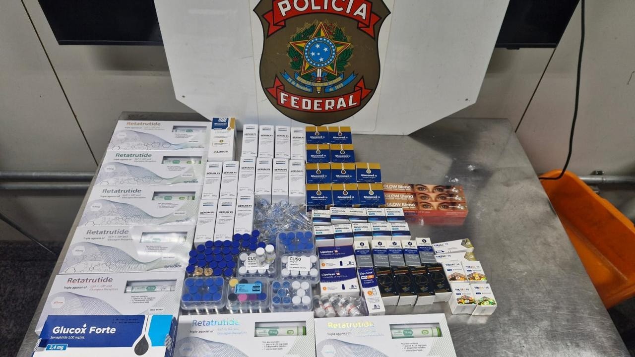 PF prende passageiro no Galeão com remédios para emagrecimento e anabolizantes na bagagem