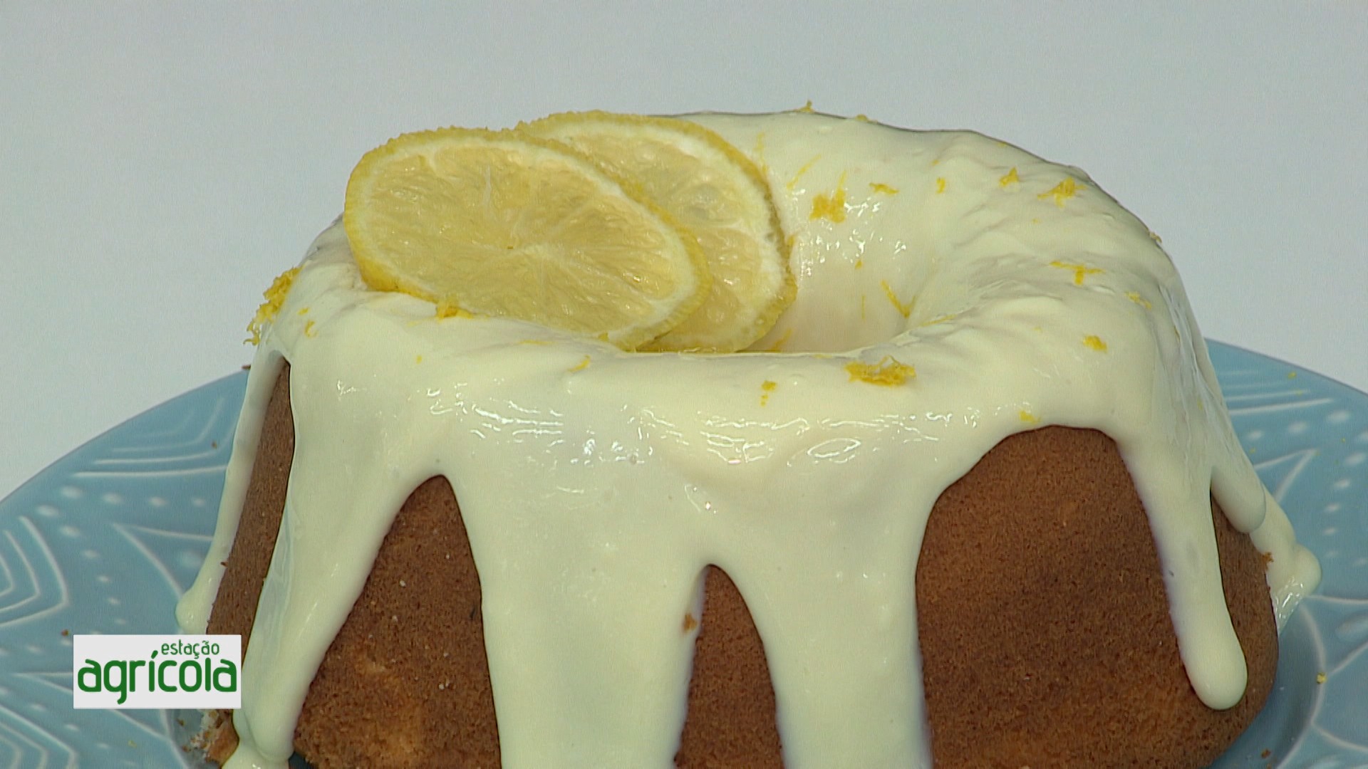 VÍDEO: aprenda a fazer a receita de um bolo de limão siciliano