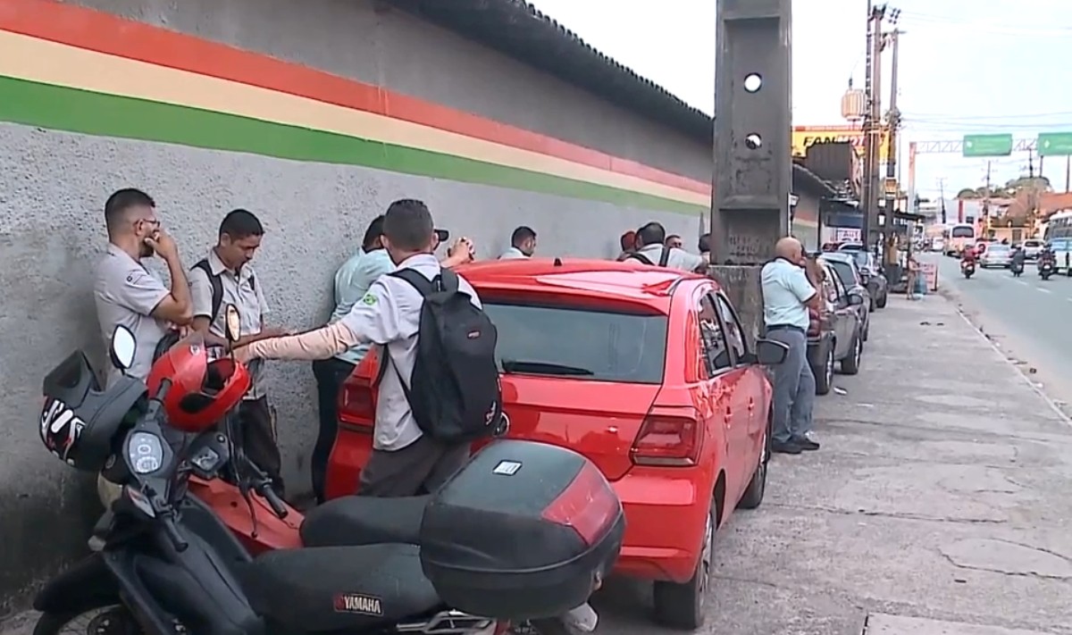 Rodoviários da empresa Expresso Rei de França, antiga 1001, continuam em greve na Grande São Luís; entenda impasse