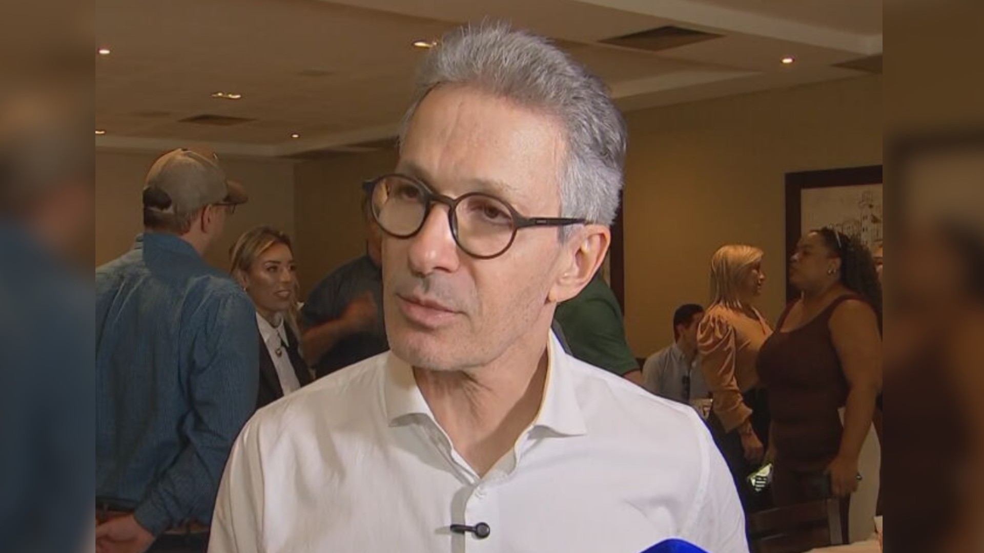 Zema diz que Milei acerta em críticas sobre o Brasil e erra na forma: 'Não fez da maneira mais civilizada' 
