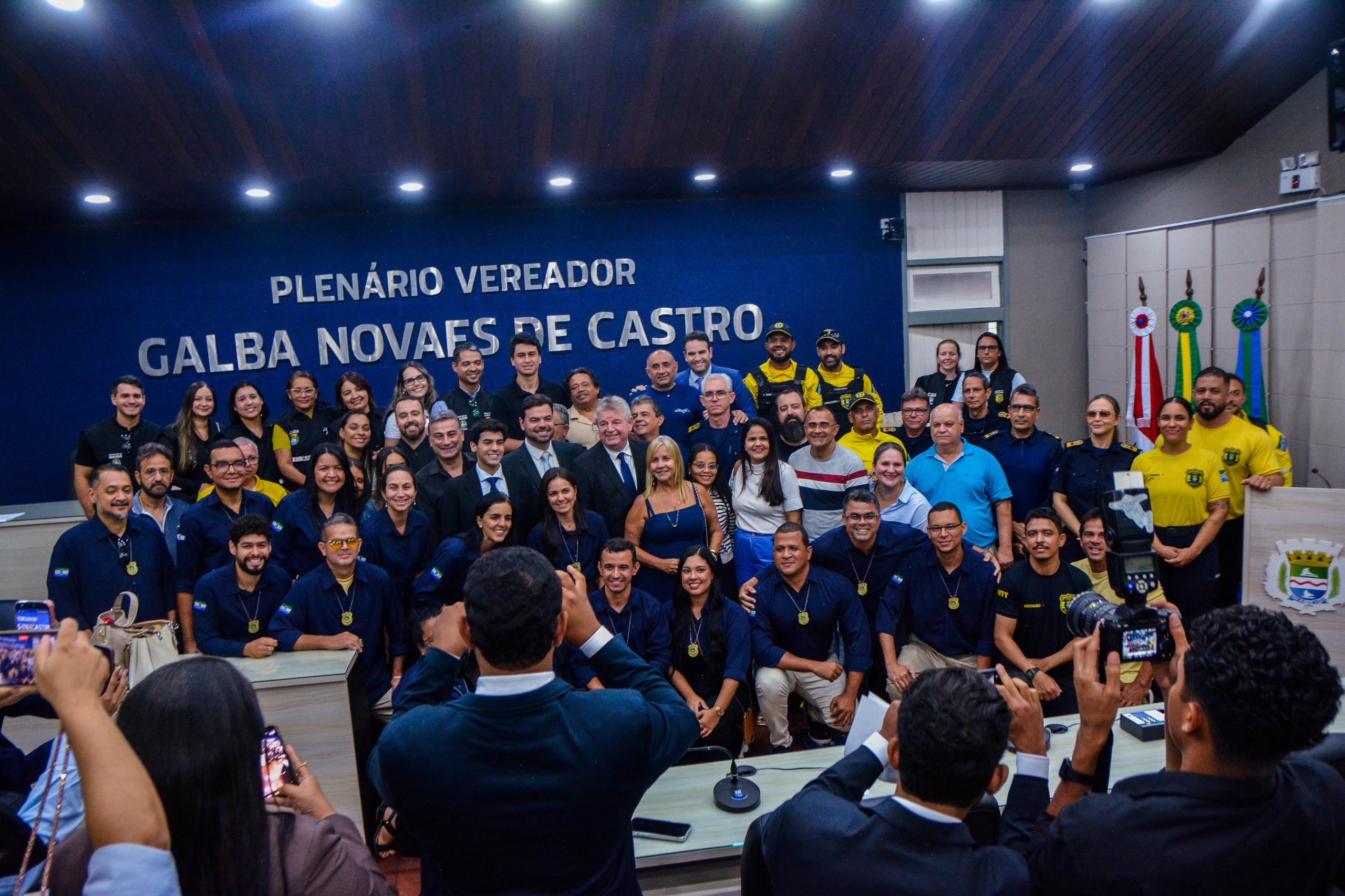 Câmara aprova LDO 2027 e projetos que beneficiam os servidores municipais