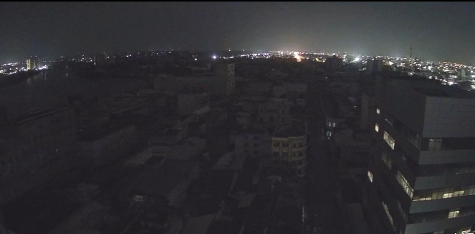 Apagão durante a madrugada deixa bairros de Campos dos Goytacazes sem energia