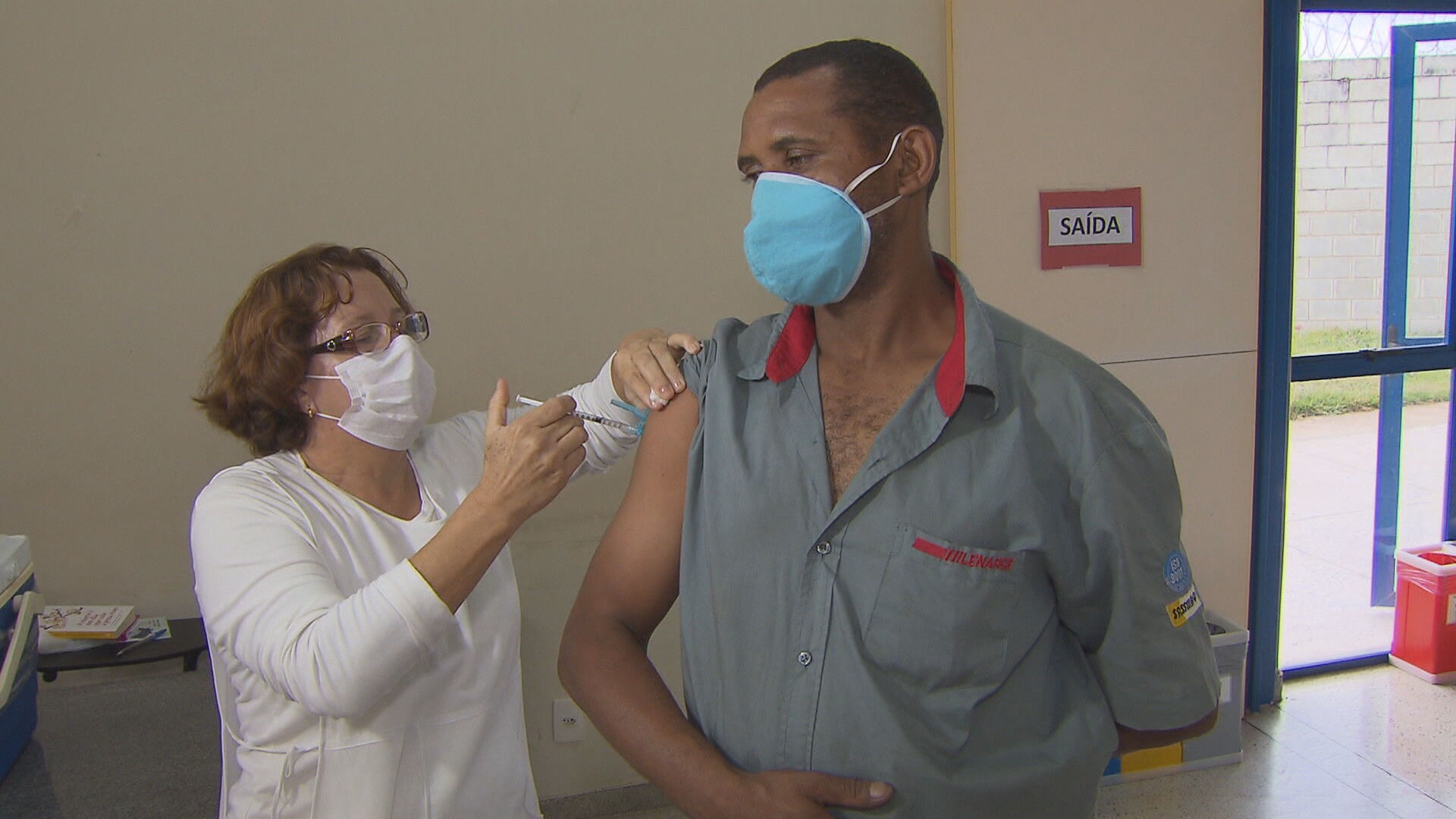 Vacina contra gripe é aplicada neste domingo em BH; veja locais