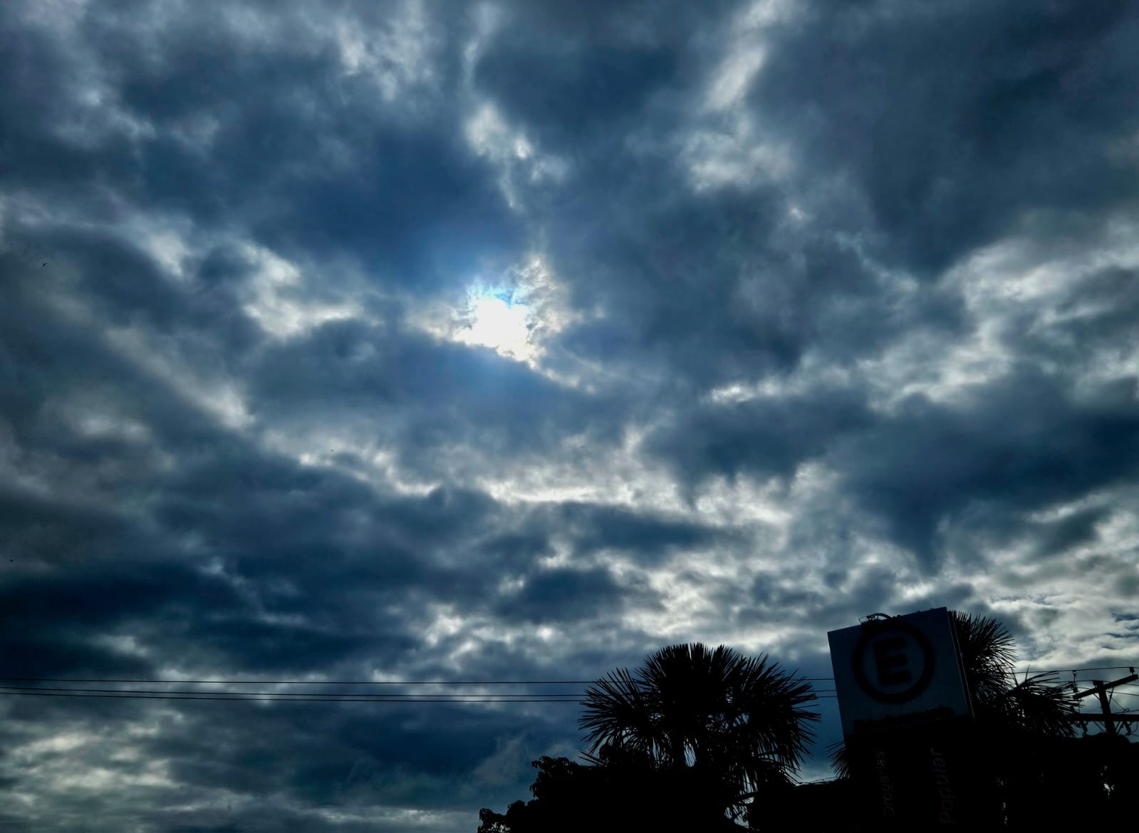 Inmet emite alerta de acumulado de chuva para cidades do extremo sul da Bahia