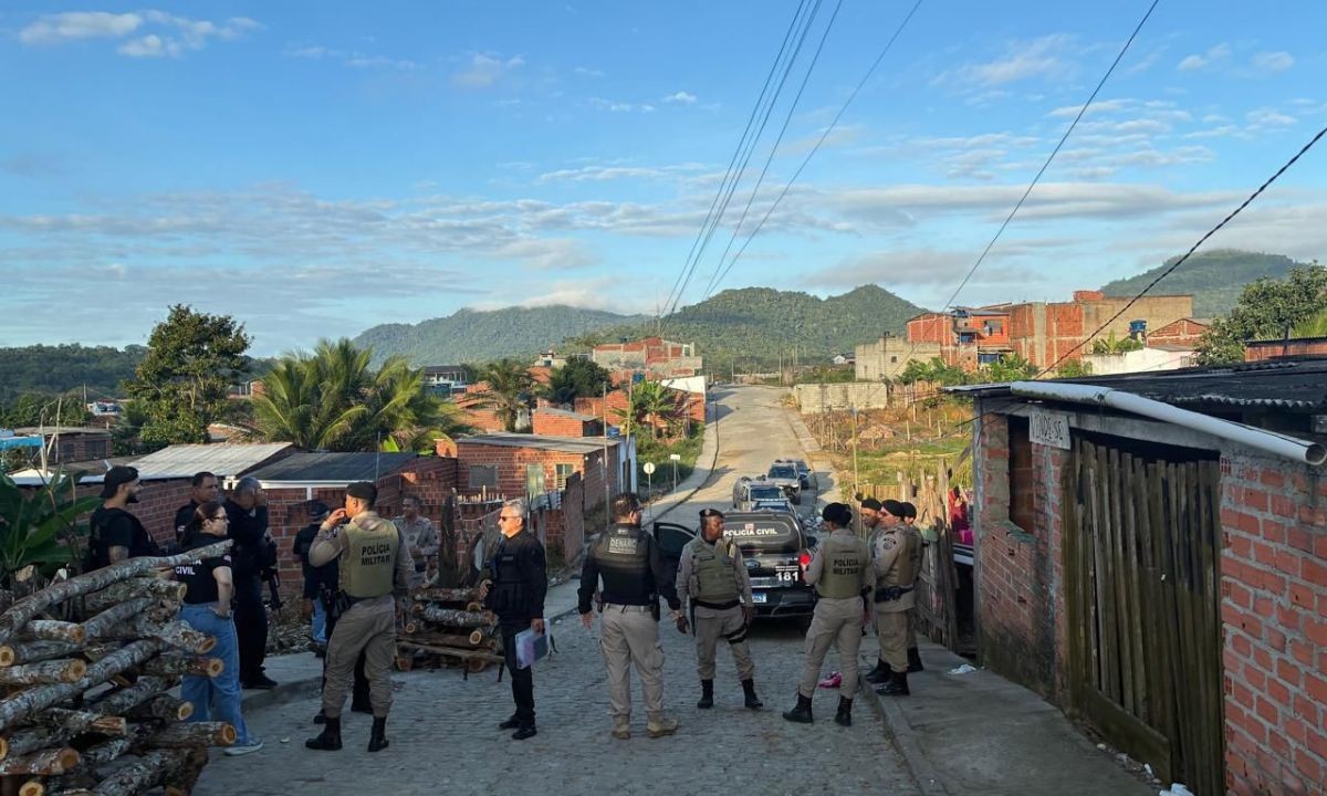 Três mulheres são presas flagrante em operação contra tráfico de drogas na Bahia