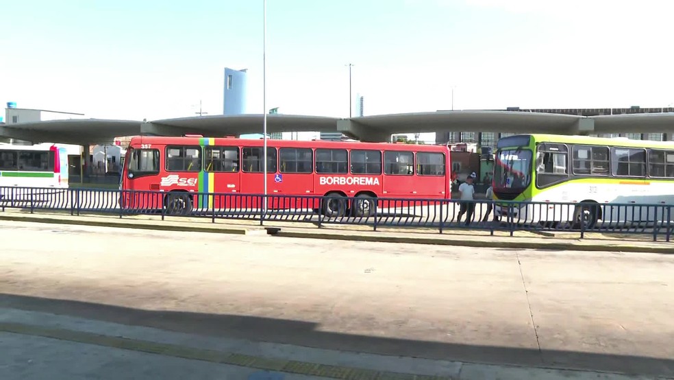 Como chegar até Globo Esporte em Barra Da Tijuca de Ônibus ou Metrô?