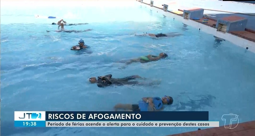 Professores de natação e Bombeiros orientam sobre o risco de afogamentos em Santarém