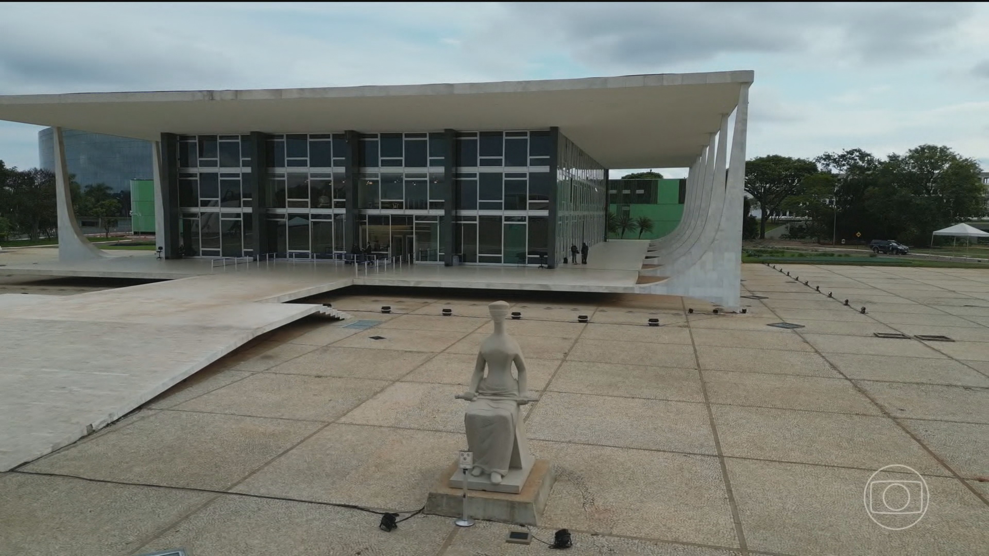 Segunda Turma do STF julga ordem de prisão do ex-presidente do BRB Paulo Henrique Costa e do advogado Daniel Monteiro