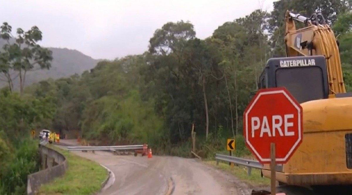 BR-495 é interditada totalmente pela segunda vez em menos de 60 dias | G1