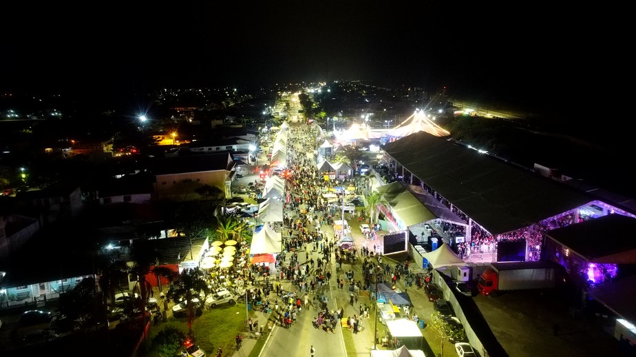 Festa dos 57 anos de Matinhos terá Ana Castela, Paralamas do Sucesso, Mumuzinho e muito mais