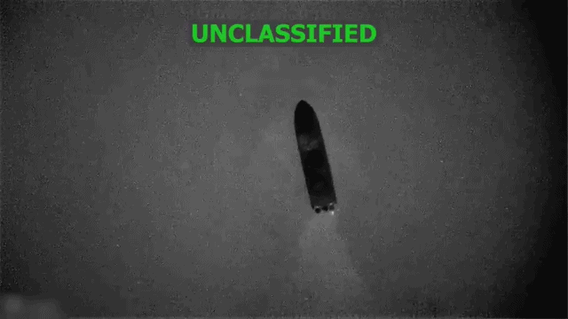 EUA atacam embarcação no Oceano Pacífico e matam 2 pessoas