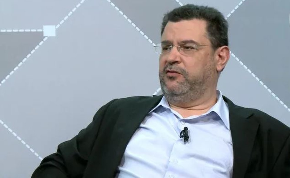 Rui Costa Pimenta, presidente do PCO, durante entrevista na campanha eleitoral de 2014 — Foto: Reprodução