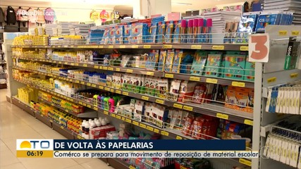 Movimento em papelarias retorna com o início do segundo semestre