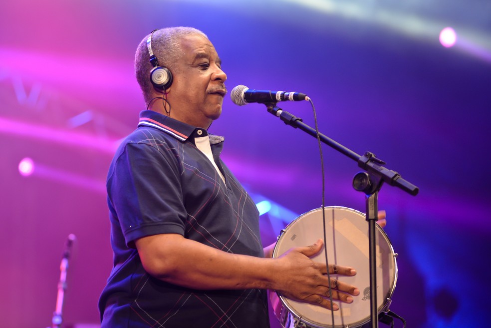 Fundo de Quintal apresenta sucessos da carreira em dois shows no Recife, Música em Pernambuco