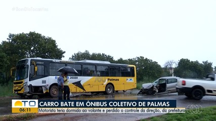Carro bate em ônibus após motorista dormir ao volante em Palmas