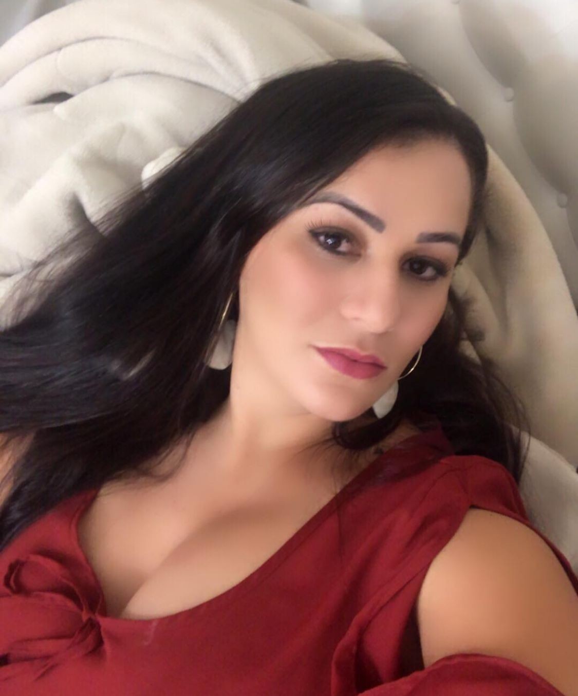 Empresária da beleza, mãe e 'Dama do crime': quem é a mulher presa por suspeita de ser o elo entre chefes do Comando Vermelho