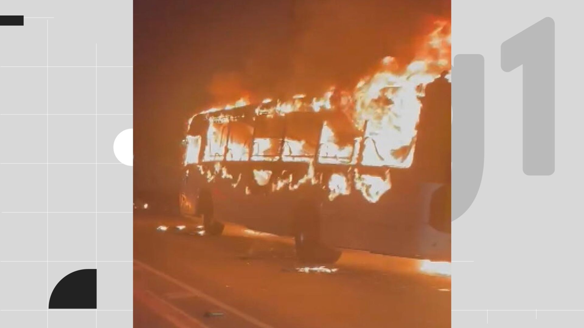 Ônibus fica destruído após ser incendiado em avenida do Recife; VÍDEO