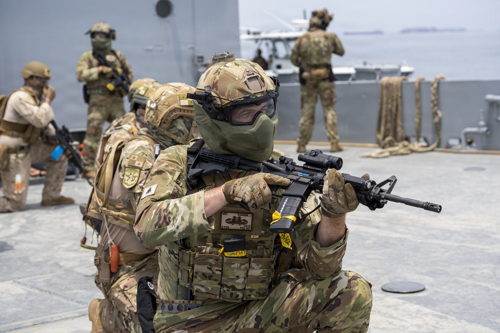 Militar americano durante exercício com forças aliadas no Panamá, em agosto de 2026 — Foto: Petty Officer 1st Class Crystal Burgess/U.S. Coast Guard