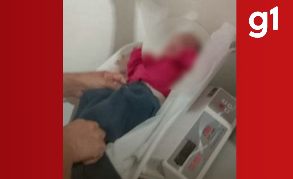 Bebê é uma menina e pesa cerca de 3 quilos — Foto: Divulgação
