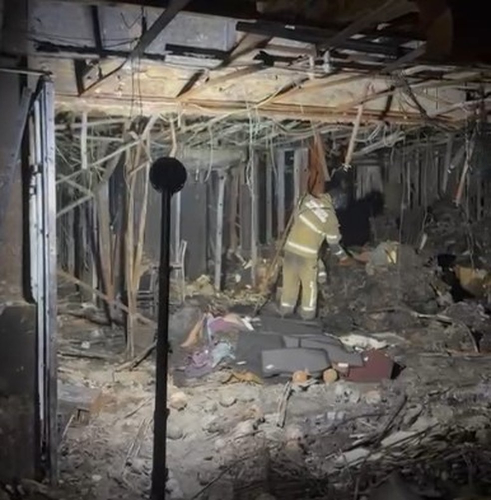 Veja como ficou o interior do Shopping Tijuca três dias após incêndio que matou duas pessoas — Foto: Corpo de Bombeiros