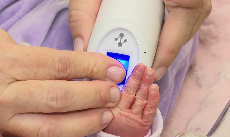 'Bebê ID': projeto garante identificação digital de recém-nascidos em maternidades públicas do Paraná; entenda como funciona