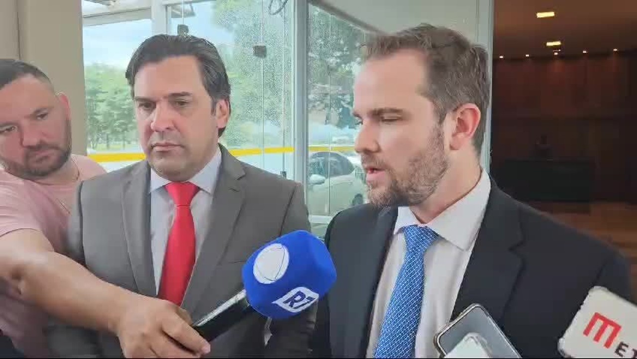 Governo pode limitar salário mínimo em 2025