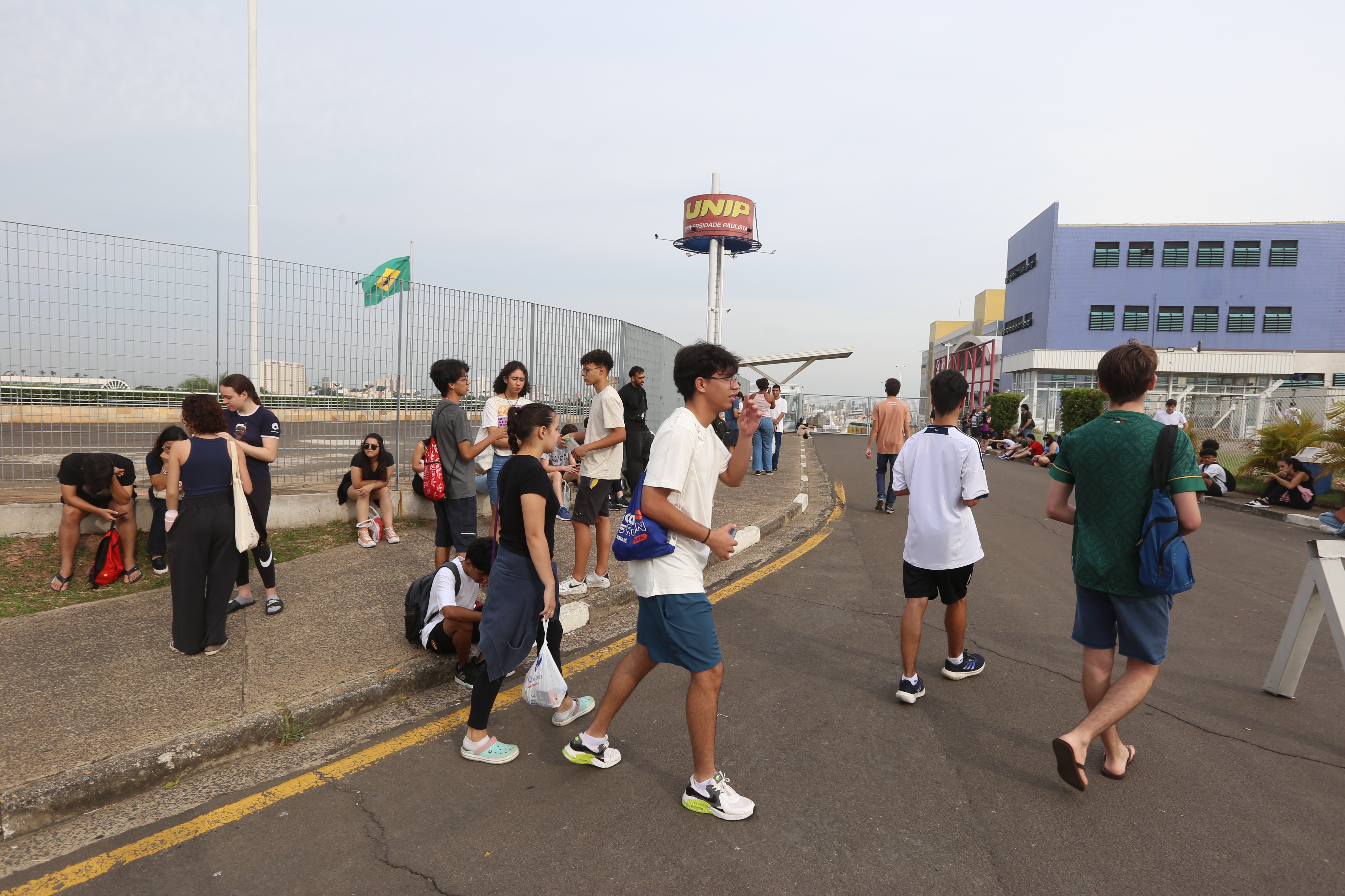 FOTOS: segundo dia da 2ª fase do vestibular da Unicamp 2025