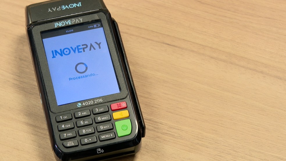 Maquininha de cartão da Inovepay — Foto: RPC