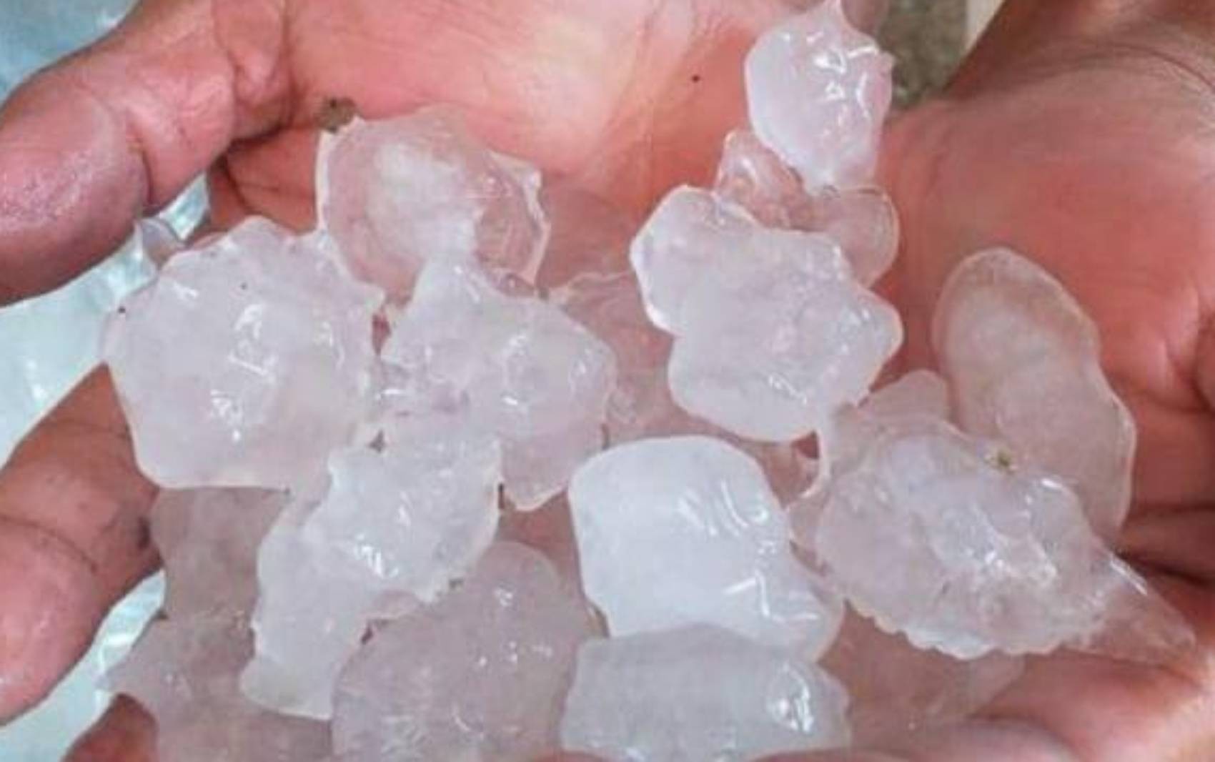 Inmet emite alerta de chuva de granizo e tempestade para cidades do interior da Bahia; veja lista