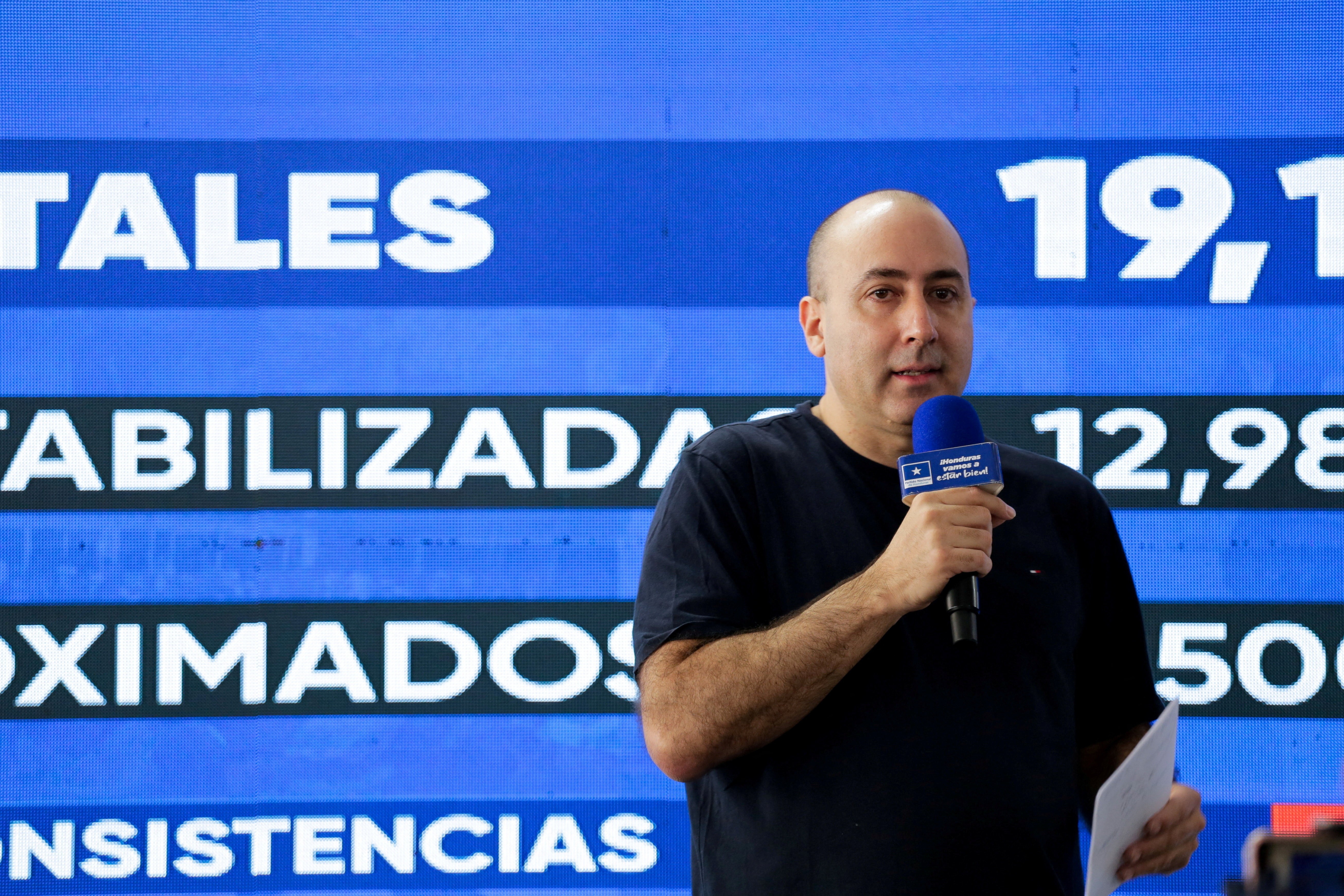 Ex-consultor de Milei, Fernando Cerimedo é detido na Bolívia, diz jornal