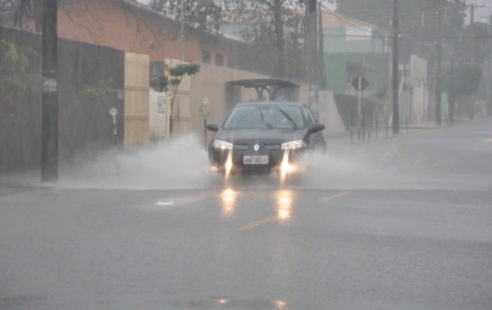 G1 - Sábado em Campo Grande começa com 14ºC, chuva e tempo nublado -  notícias em Mato Grosso do Sul