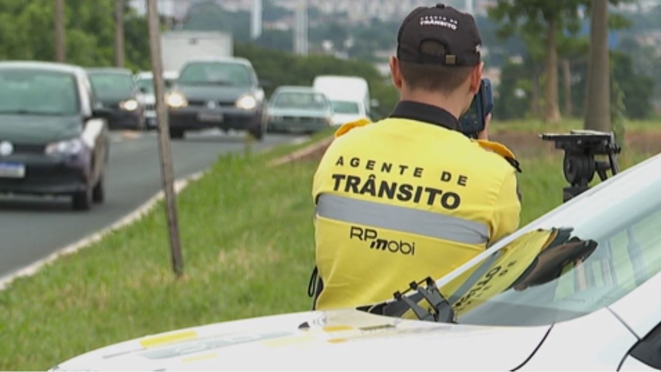 Prefeito de Ribeirão Preto anuncia fim dos radares móveis e instalação de equipamentos fixos